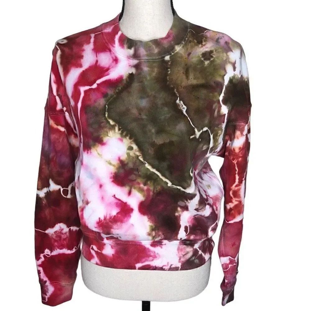 Uniqlo Tie Dye Dropped Shoulder Sweatshirt